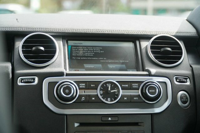 Land Rover Discovery 4 4 Black #37