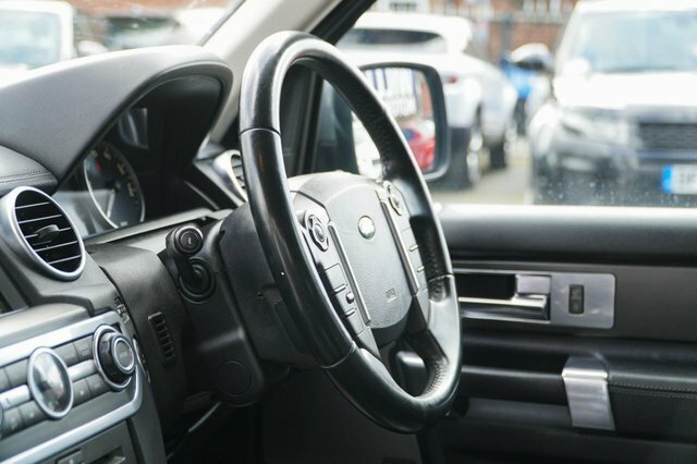 Land Rover Discovery 4 4 Black #22