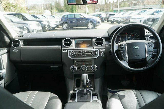 Land Rover Discovery 4 4 Black #38