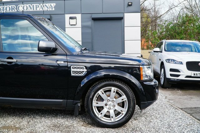 Land Rover Discovery 4 4 Black #44