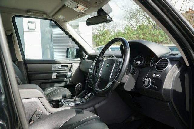 Land Rover Discovery 4 2011 3.0 Sd V6 Xs Suv Commandshift 4Wd Black #4