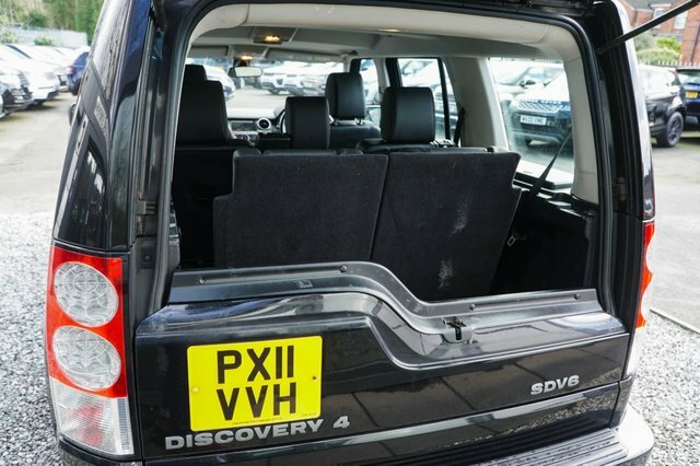 Land Rover Discovery 4 4 Black #41