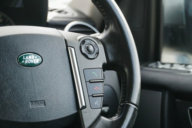 Land Rover Discovery 4 4 Black #36