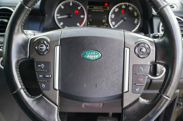 Land Rover Discovery 4 4 Black #50
