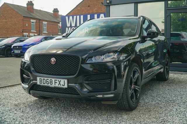 Jaguar F-Pace 2018 2.0 D180 R-sport Suv Awd Euro Black #2