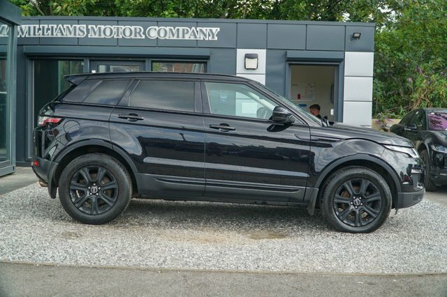 Land Rover Range Rover Evoque 2019 2.0 Ed4 Se Tech Suv Fwd Eur Black #6