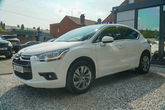 Citroen DS4 2014 1.6 Vti Dsign Hatchback Eur White #3