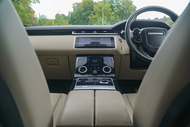 Land Rover Range Rover Velar 2019 2.0 D180 R-dynamic Se Suv 4Wd Black #4
