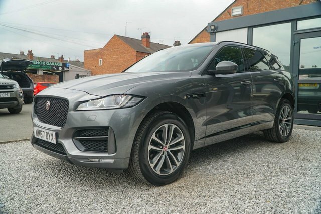 Jaguar F-Pace 2017 2.0 D180 R-sport Suv Awd Euro Grey #3