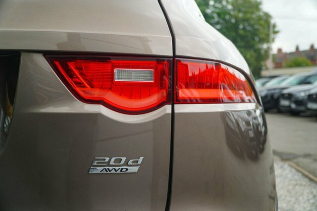 Jaguar F-Pace 2.0 D180 R-sport Awd Grey #54