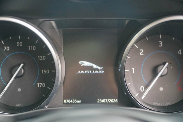 Jaguar F-Pace 2.0 D180 R-sport Awd Grey #65
