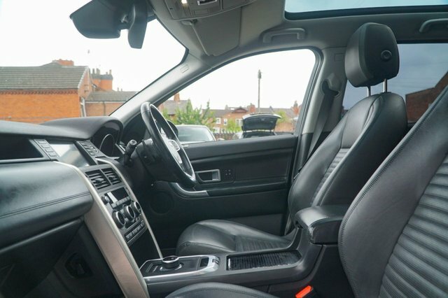 Land Rover Discovery Sport 2016 2.0 Td4 Hse Luxury Suv 4Wd Eu Grey #2