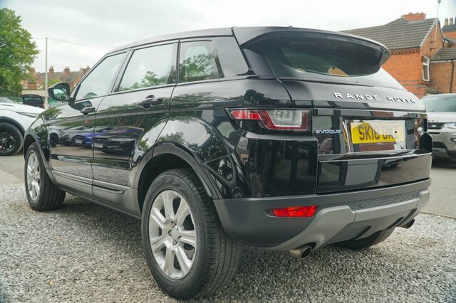 Land Rover Range Rover Evoque 2018 2.0 Ed4 Se Tech Suv Fwd Eur Black #4