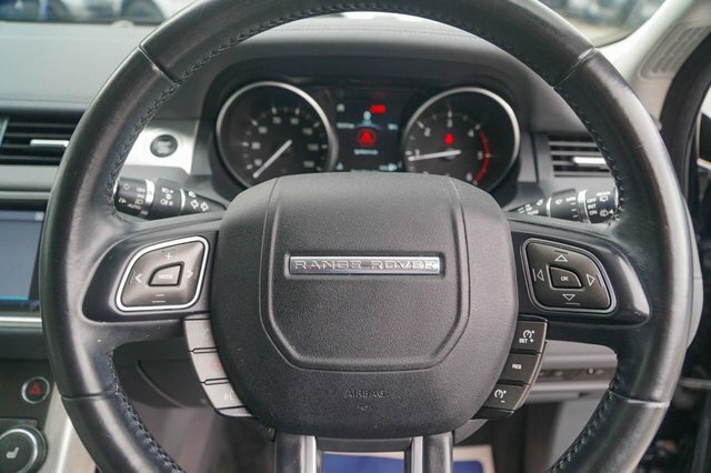Land Rover Range Rover Evoque 2018 2.0 Td4 Se Tech Mhev 178 Bhp Black #61