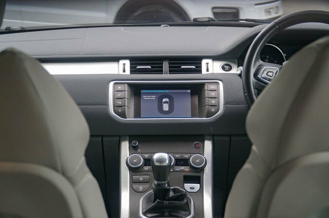 Land Rover Range Rover Evoque 2018 2.0 Td4 Se Tech Mhev 178 Bhp Black #50