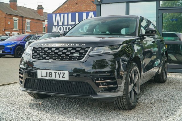 Land Rover Range Rover Velar 2018 2.0 D180 R-dynamic Se Suv 4Wd Black #3