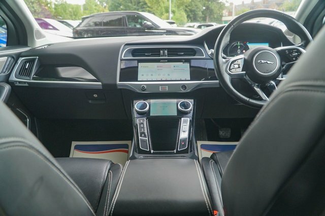 Jaguar I-Pace 2020 400 90Kwh Hse Suv 4Wd 400 Black #4