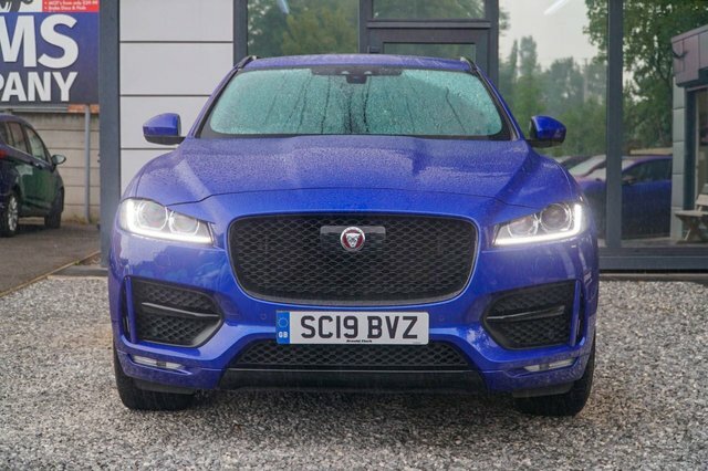 Jaguar F-Pace 2.0 I4 180Ps R-sport Awd White #12