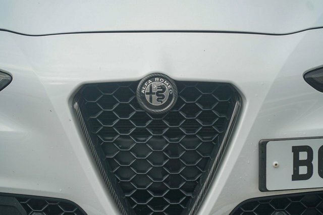 Alfa Romeo Giulia 2.0T Veloce Euro 6 Ss Black #10