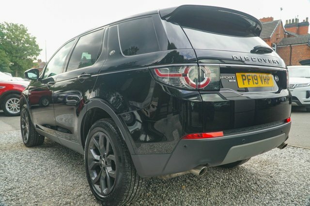 Land Rover Discovery Sport 2019 2.0 Td4 Landmark Suv 4Wd Euro Black #5