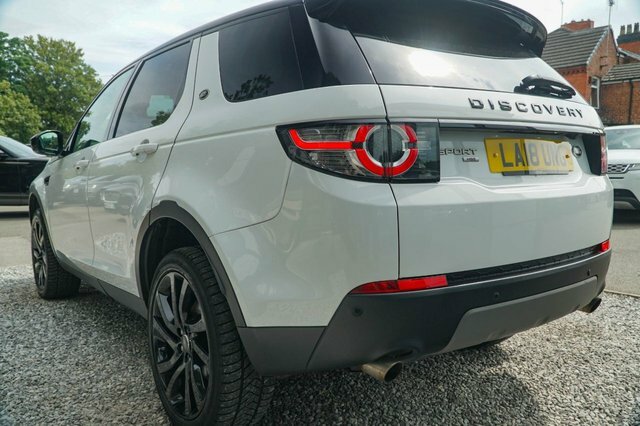 Land Rover Discovery Sport 2018 2.0 Td4 Hse Black Suv 4Wd Eur Black #5