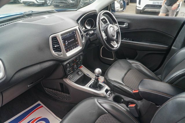 Jeep Compass 1.4T Multiairii Limited Suv Euro Black #24