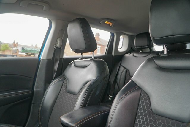 Jeep Compass 1.4T Multiairii Limited Suv Euro Black #25