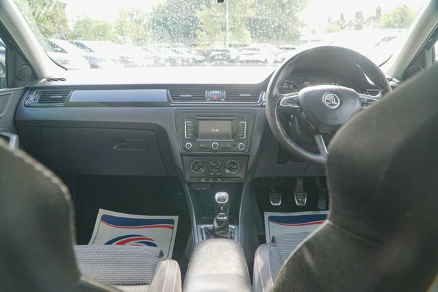 Skoda Rapid Spaceback 2014 1.2 Tsi Black Edition Hatchback Ma Black #4