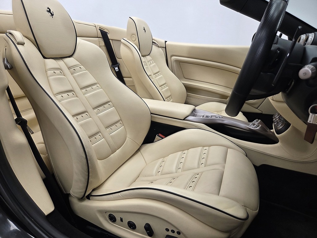 Ferrari California 4.3 V8 30 Convertible F1 Dct Euro 5 49 Black #2