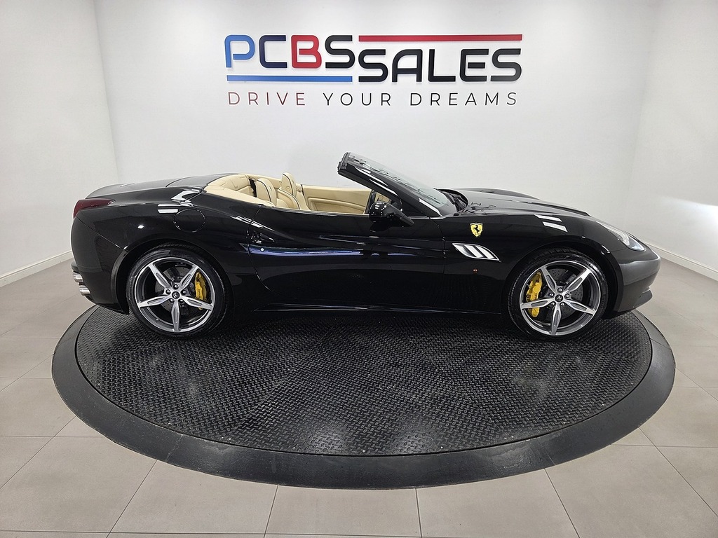Ferrari California California Tdd Red #19