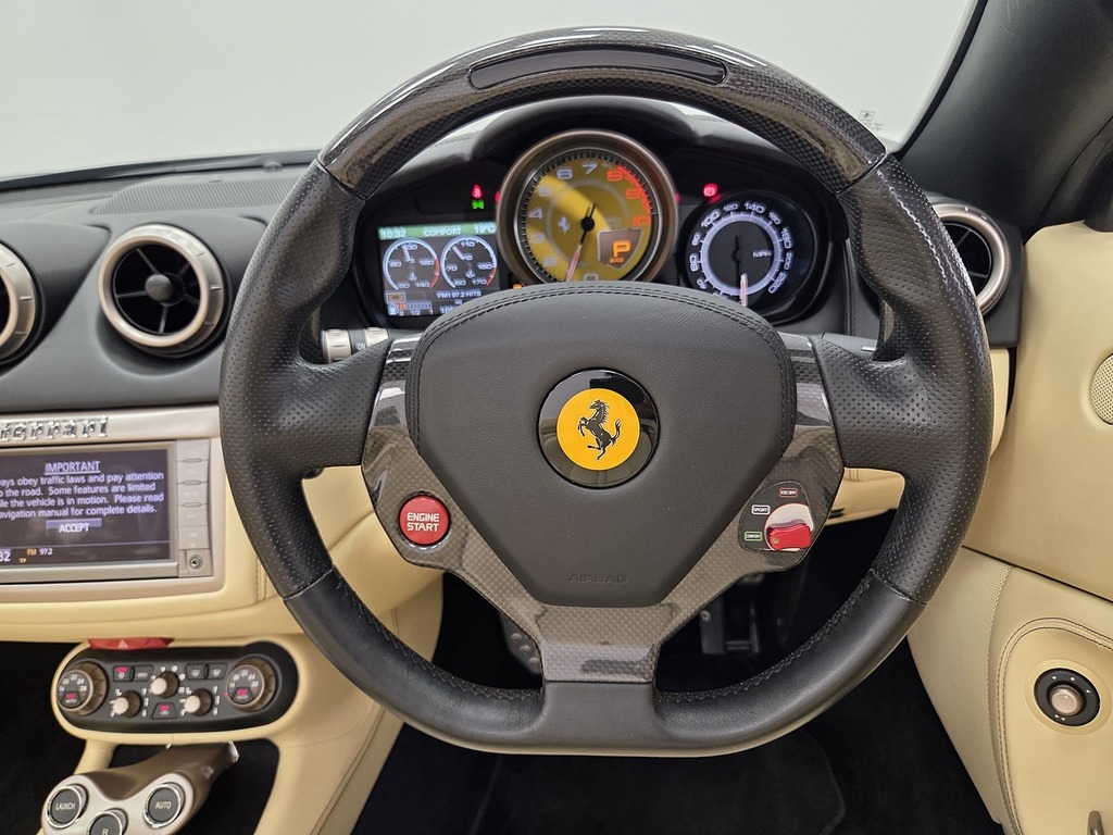 Ferrari California California Tdd Red #33