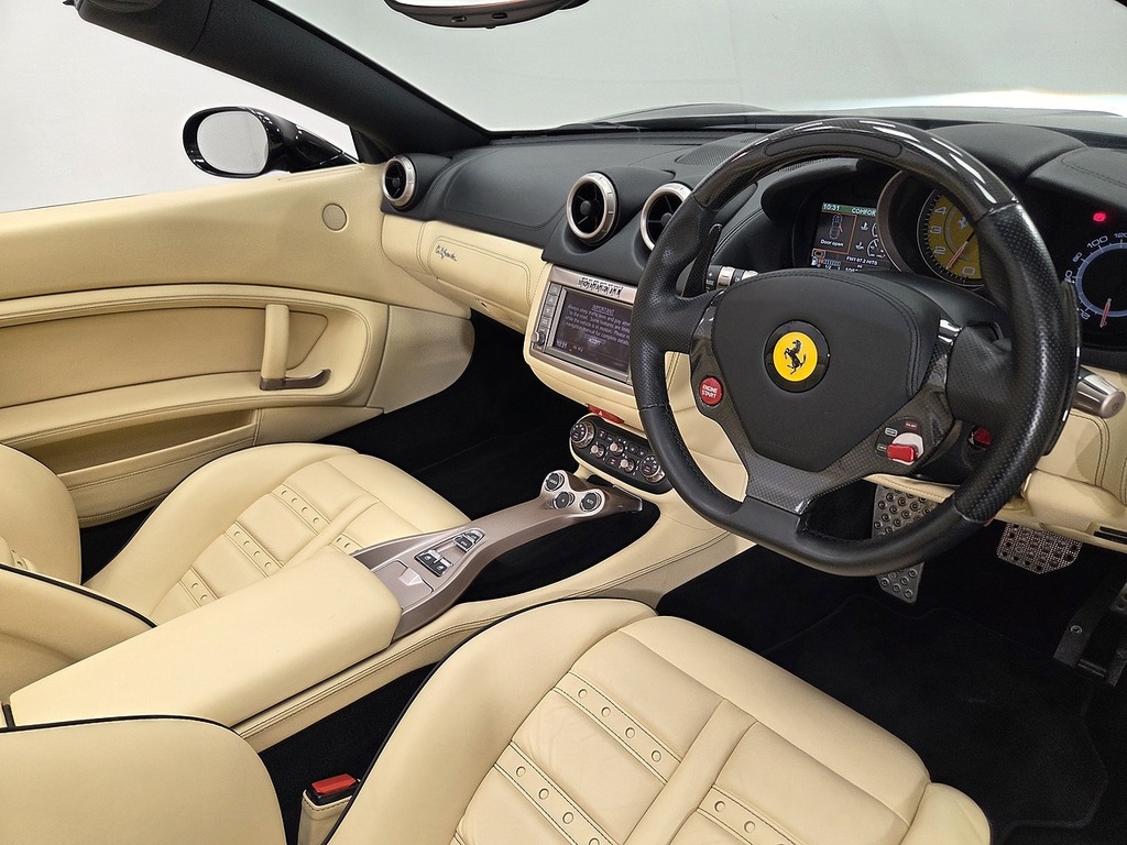 Ferrari California California Tdd Red #7