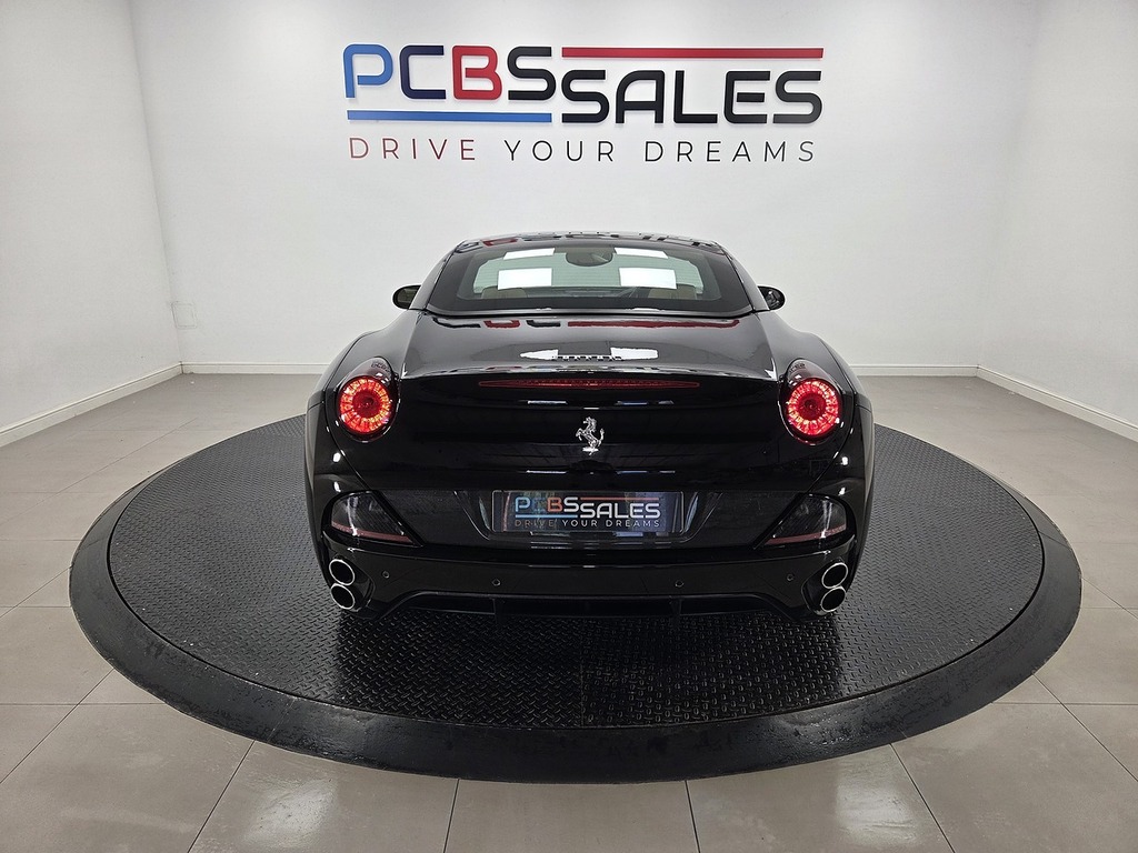 Ferrari California California Tdd Red #30