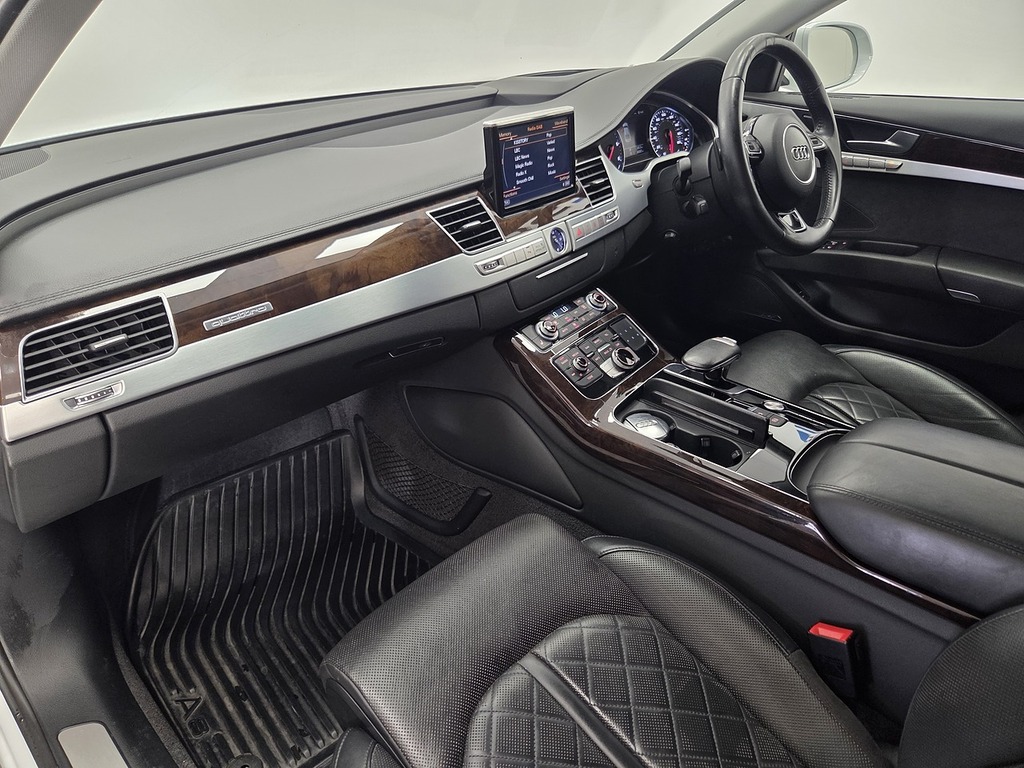 Audi A8 Saloon Blue #11