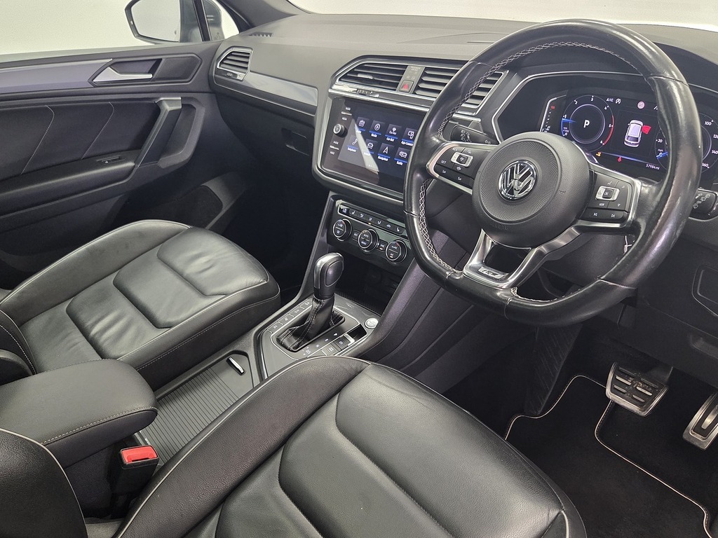 Volkswagen Tiguan 2.0 Tdi R-line Tech Suv Dsg Euro 6 Ss Grey #6