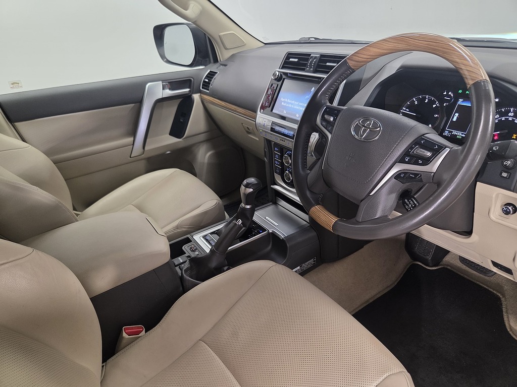 Toyota Land Cruiser 2.8D Invincible Suv 4Wd Euro 6 7 Brown #6