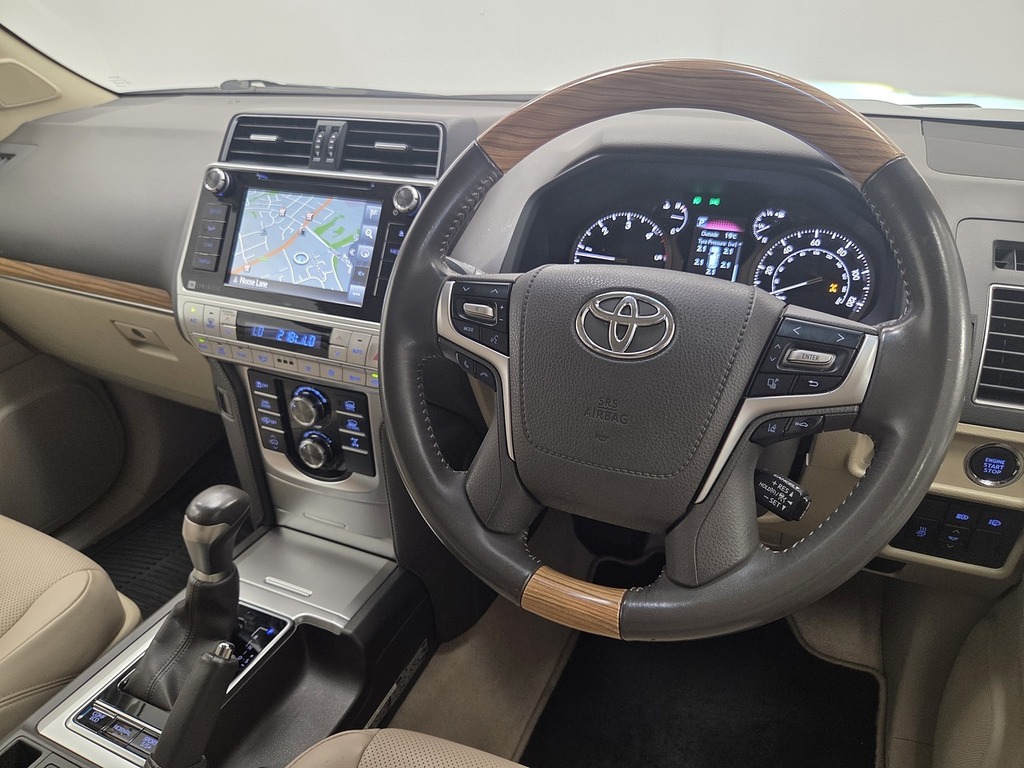 Toyota Land Cruiser 2.8 D-4d 177Ps Icon 5Dr7 Seater Black #36