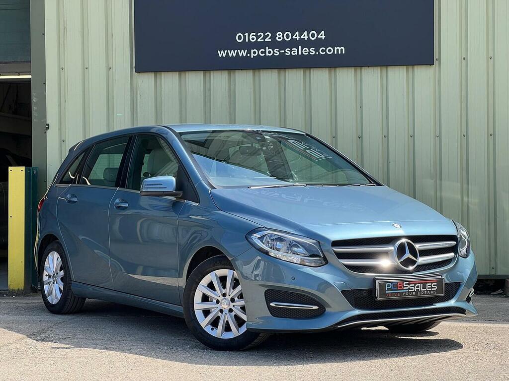 Mercedes-Benz B Class 1.6 B180 Se Mpv 7G-dct Euro 6 Ss 12 Blue