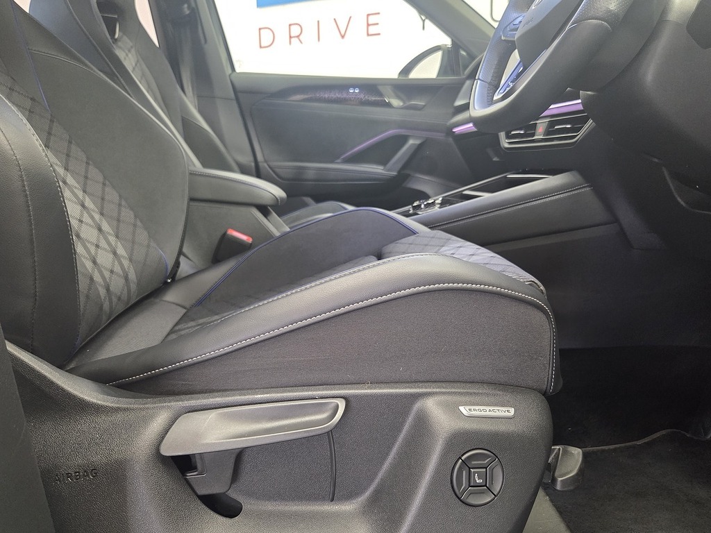 Volkswagen Tayron 1.5 Etsi Mhev R-line Suv Hybrid Dsg Eur Grey #4