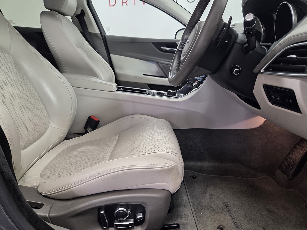 Jaguar XE 2.0D Portfolio Saloon Awd Euro 6 Grey #3