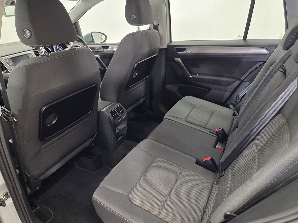 Volkswagen Golf SV 1.6L Se Black #11
