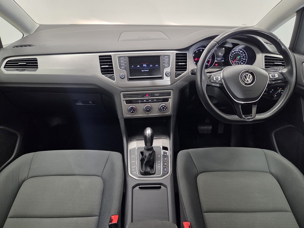 Volkswagen Golf SV 1.6L Se Black #19