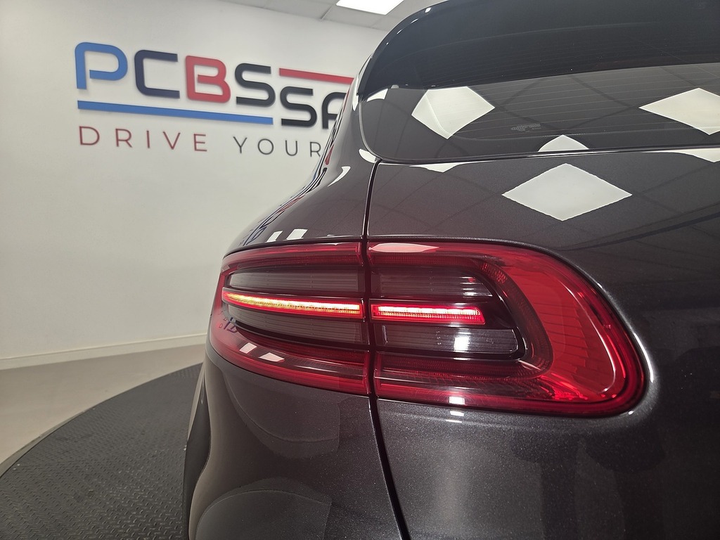 Porsche Macan 3.0 Gts Pdk Blue #43