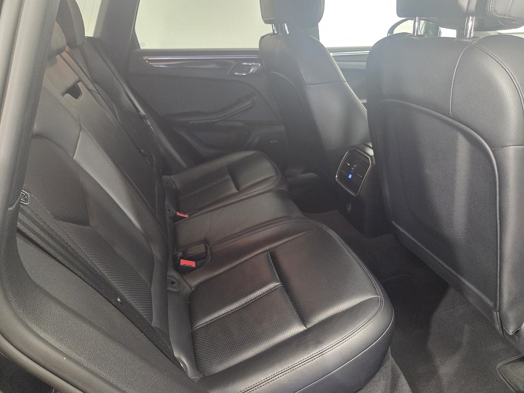 Porsche Macan 3.0 Gts Pdk Blue #11