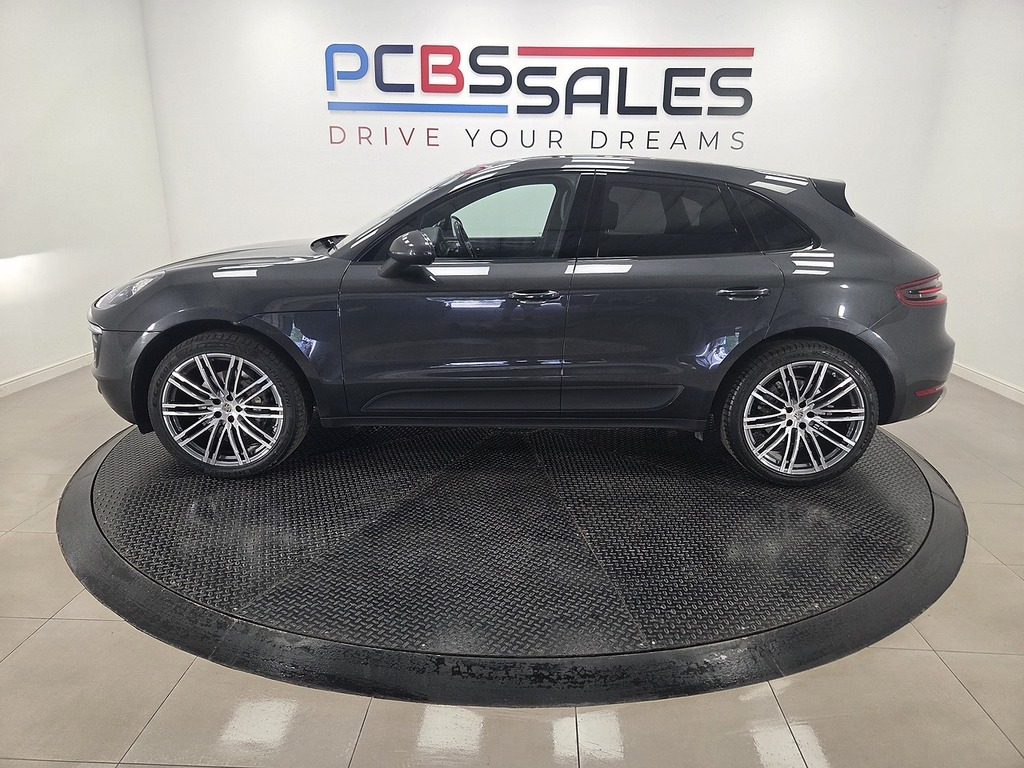 Porsche Macan 3.0 Gts Pdk Blue #18