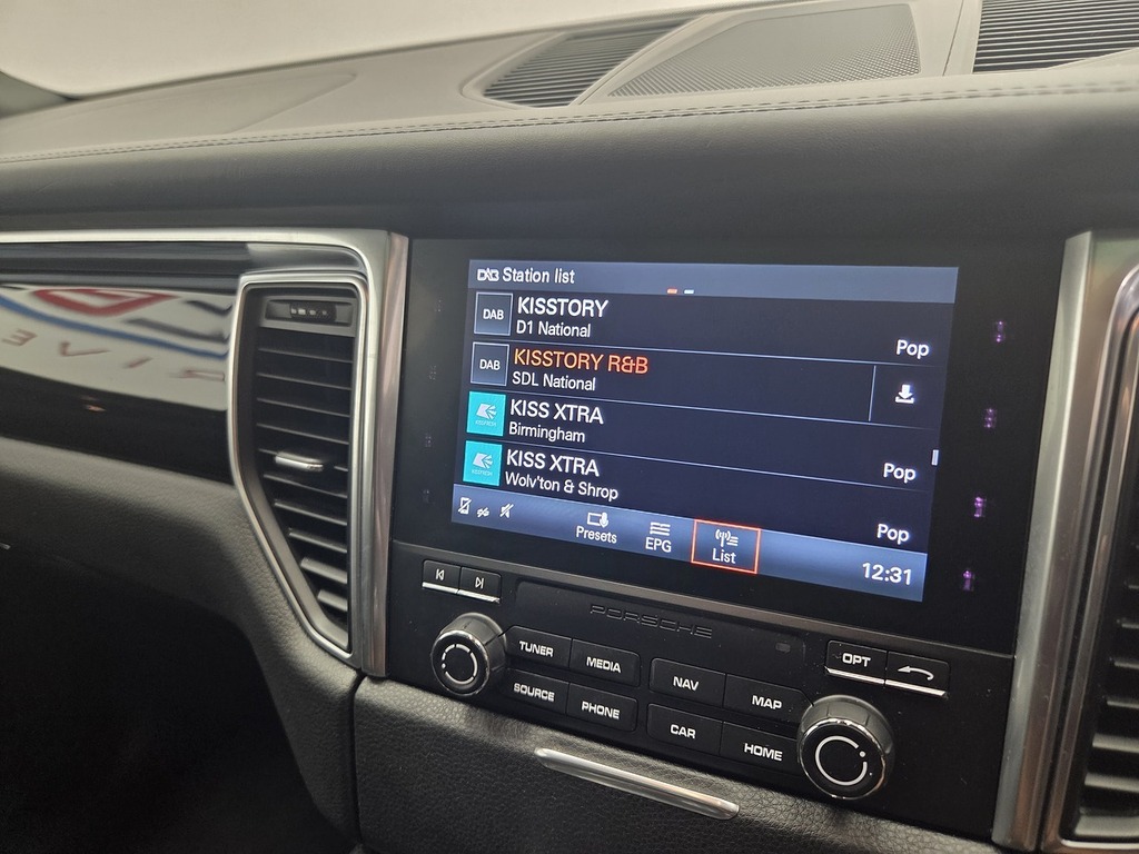Porsche Macan 3.0 Gts Pdk Blue #37
