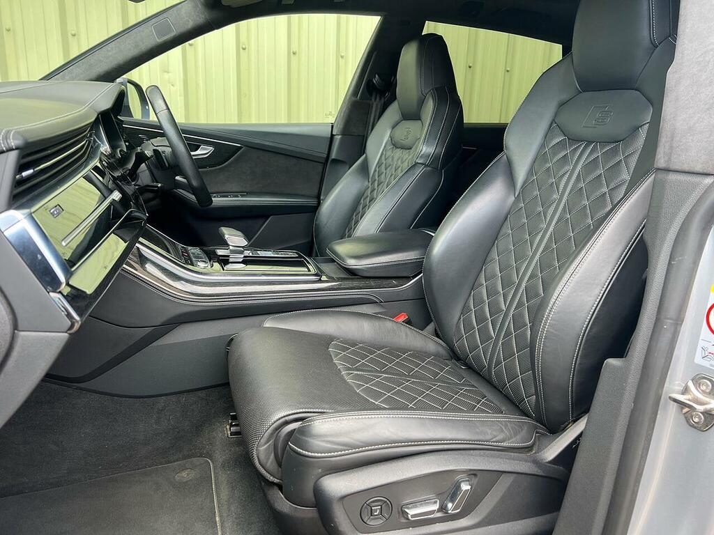 Audi Q8 S Line Blue #37