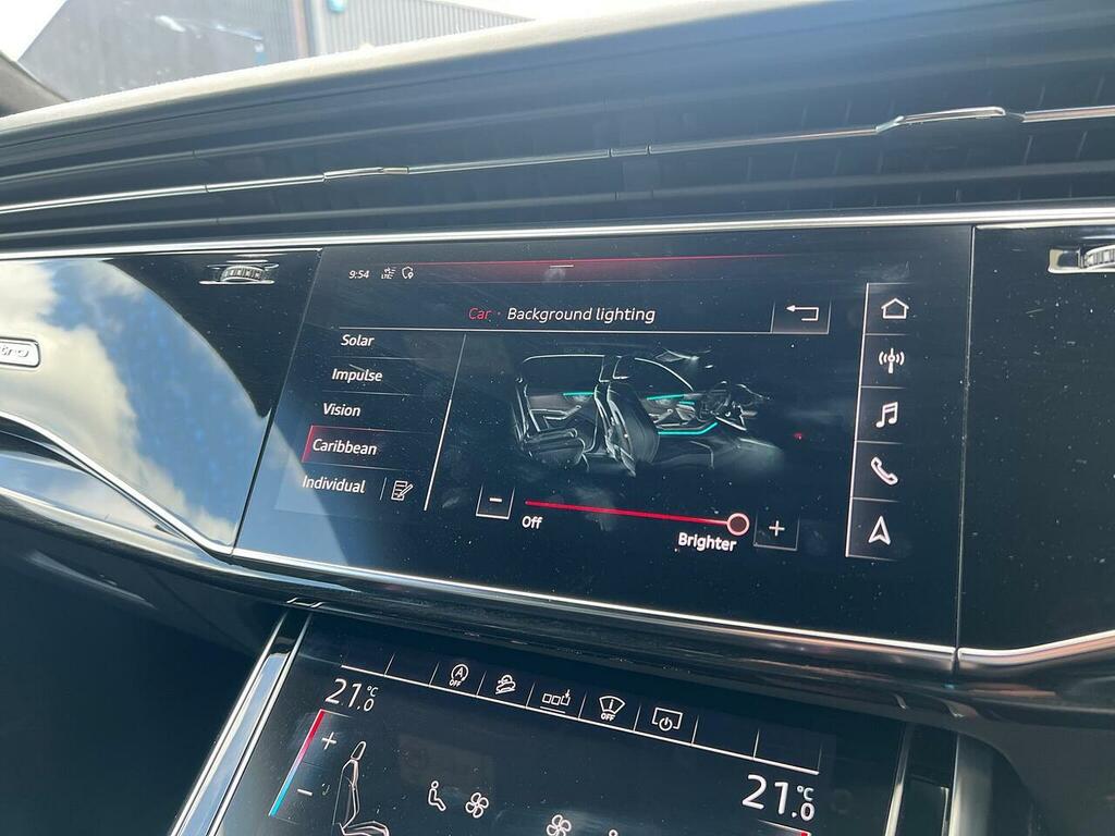 Audi Q8 S Line Blue #27