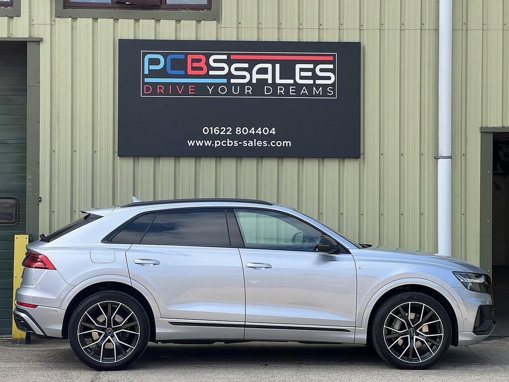 Audi Q8 S Line Blue #7