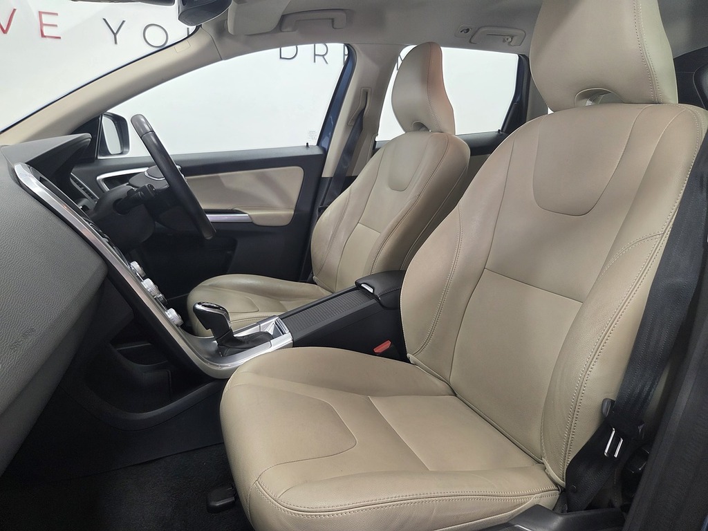 Volvo XC60 2.0 D4 Se Nav Suv Euro 6 Ss 19 Blue #4